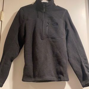 Small Grey North-face 3 quarter sip sweater